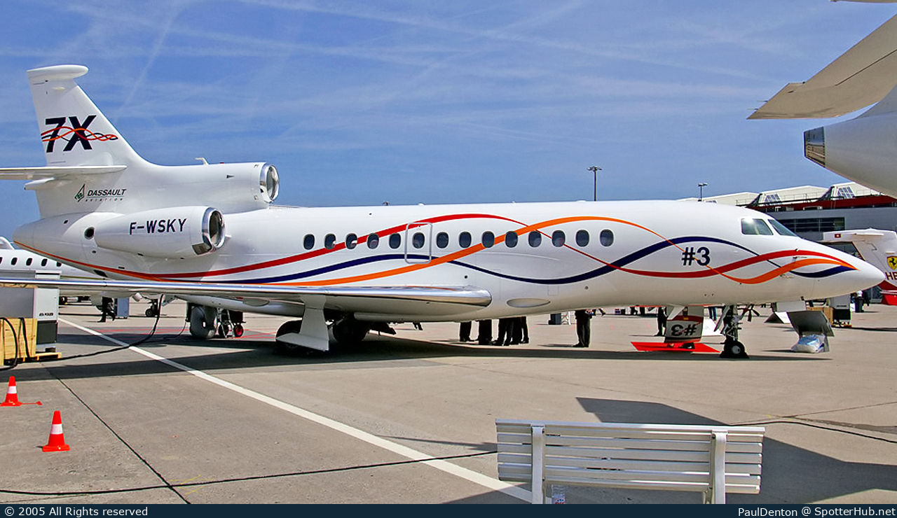 Photo of F-WSKY - Dassault Falcon 7X operated by Dassault Aviation