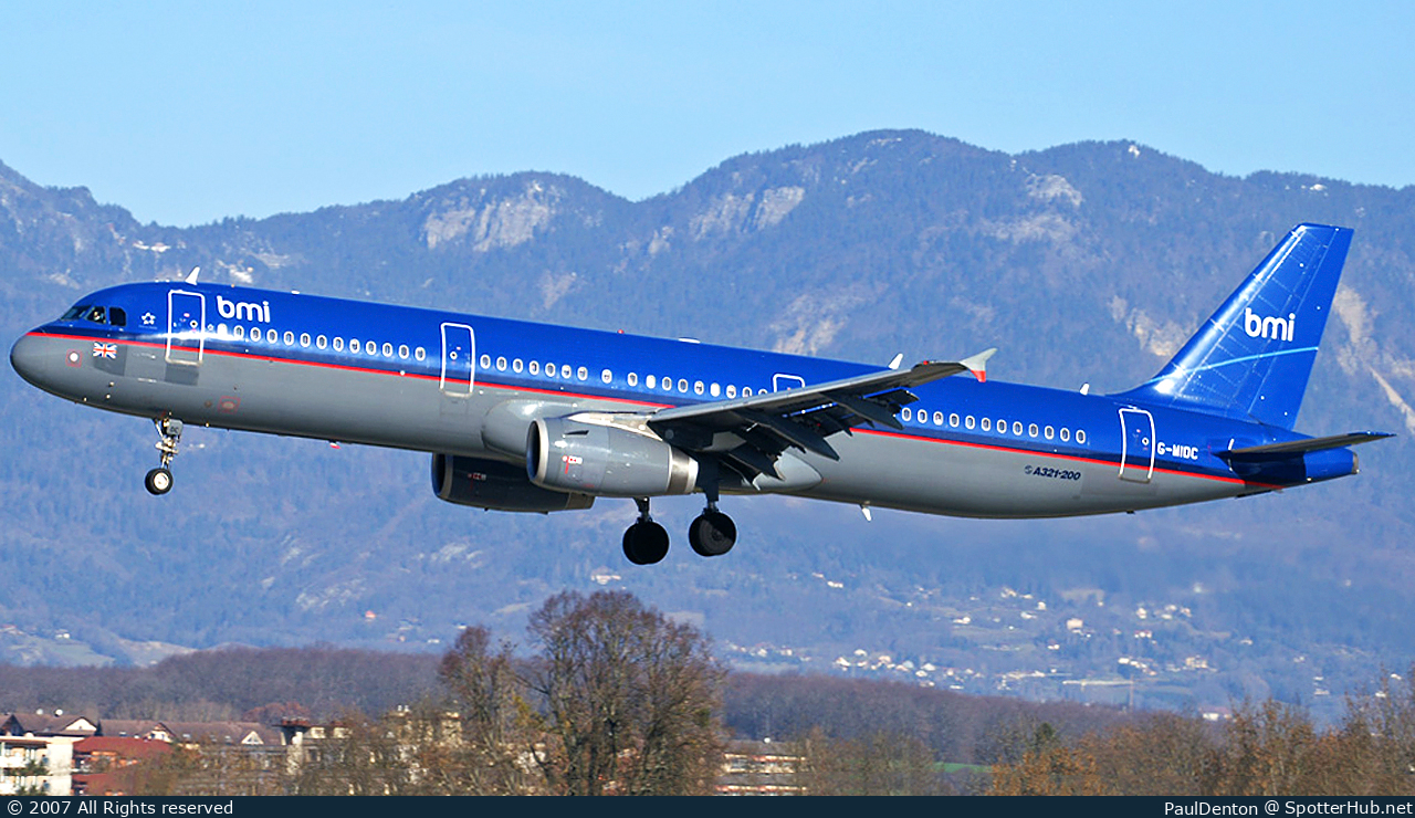 Photo of G-MIDC - Airbus A321-231 operated by bmi British Midland