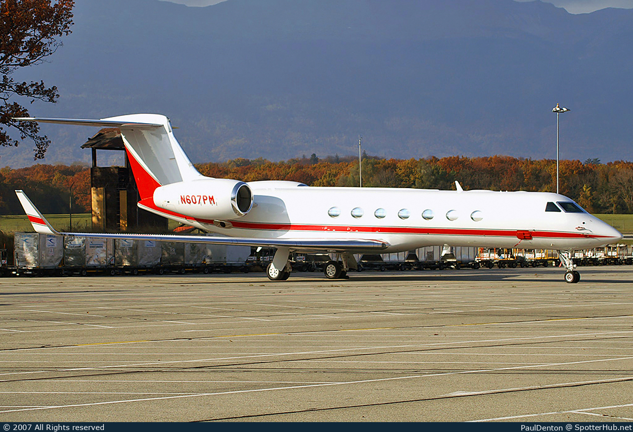 Photo of N607PM - Gulfstream GV-SP (G550) operated by Philip Morris