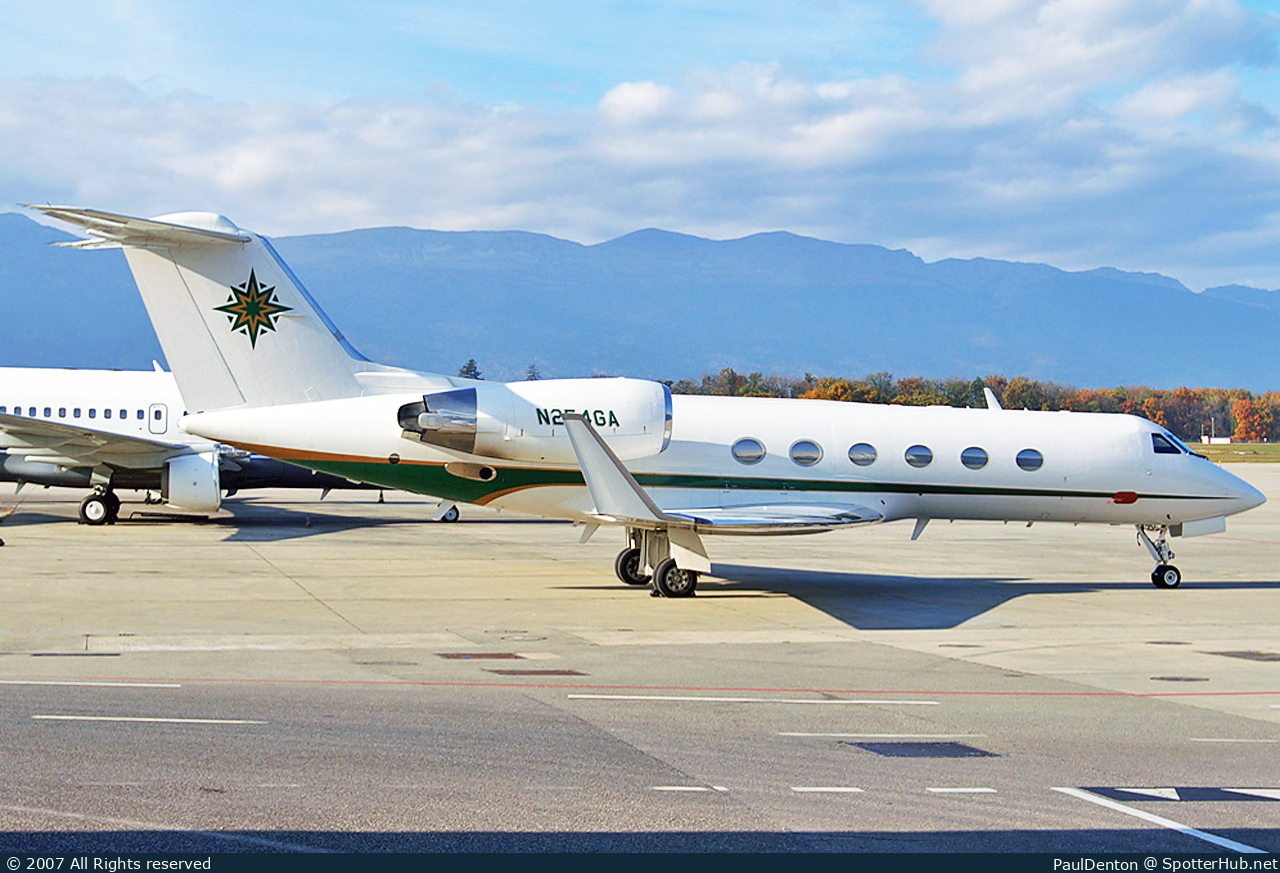 Photo of N254GA - Gulfstream GIV operated by NetJets Middle East