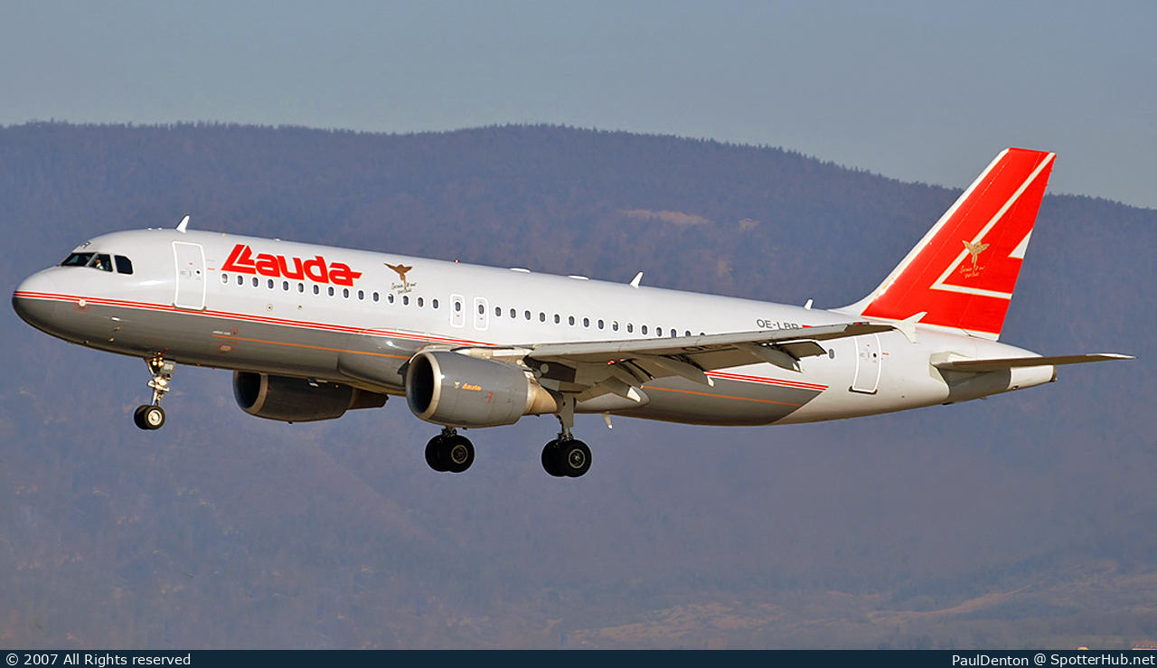 Photo of OE-LBR - Airbus A320-214 operated by Lauda Air