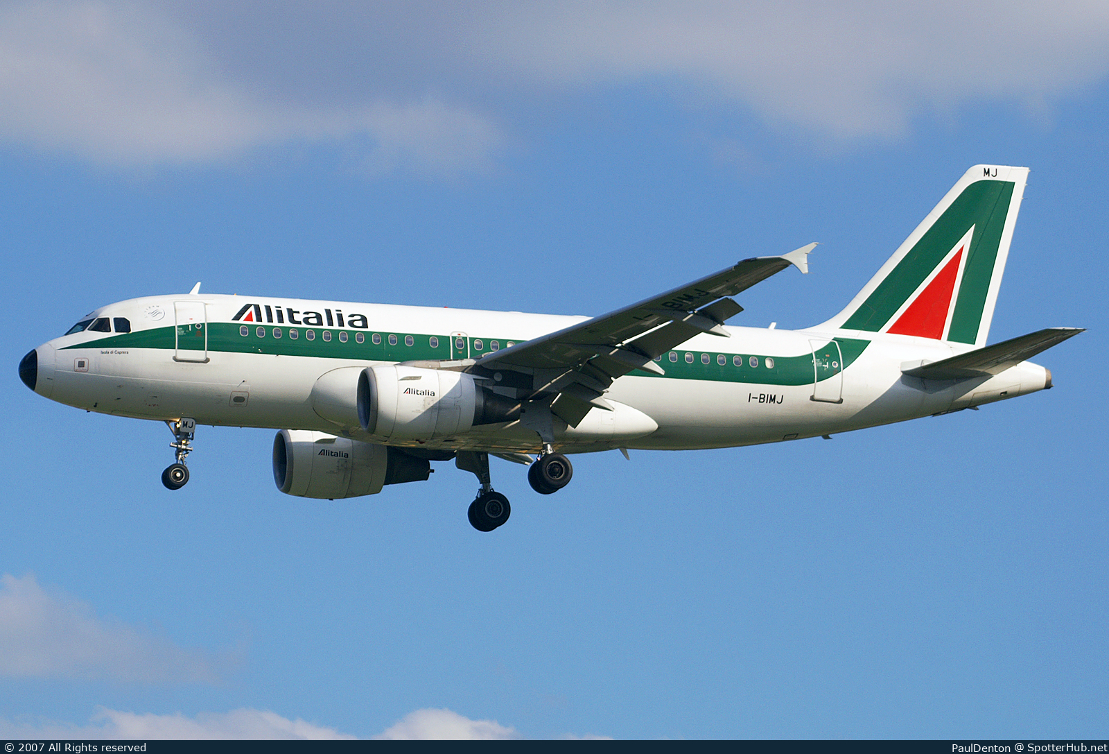 Photo of I-BIMJ - Airbus A319-112 operated by Alitalia