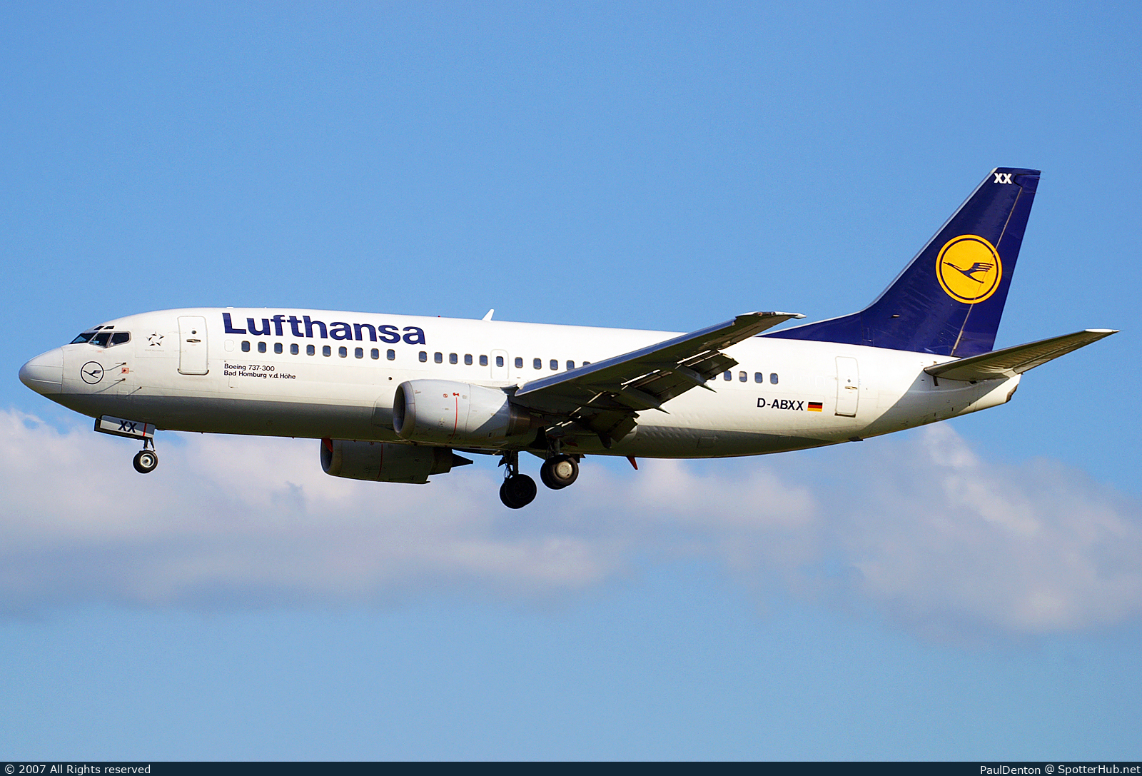 Photo of D-ABXX - Boeing 737-330 operated by Lufthansa
