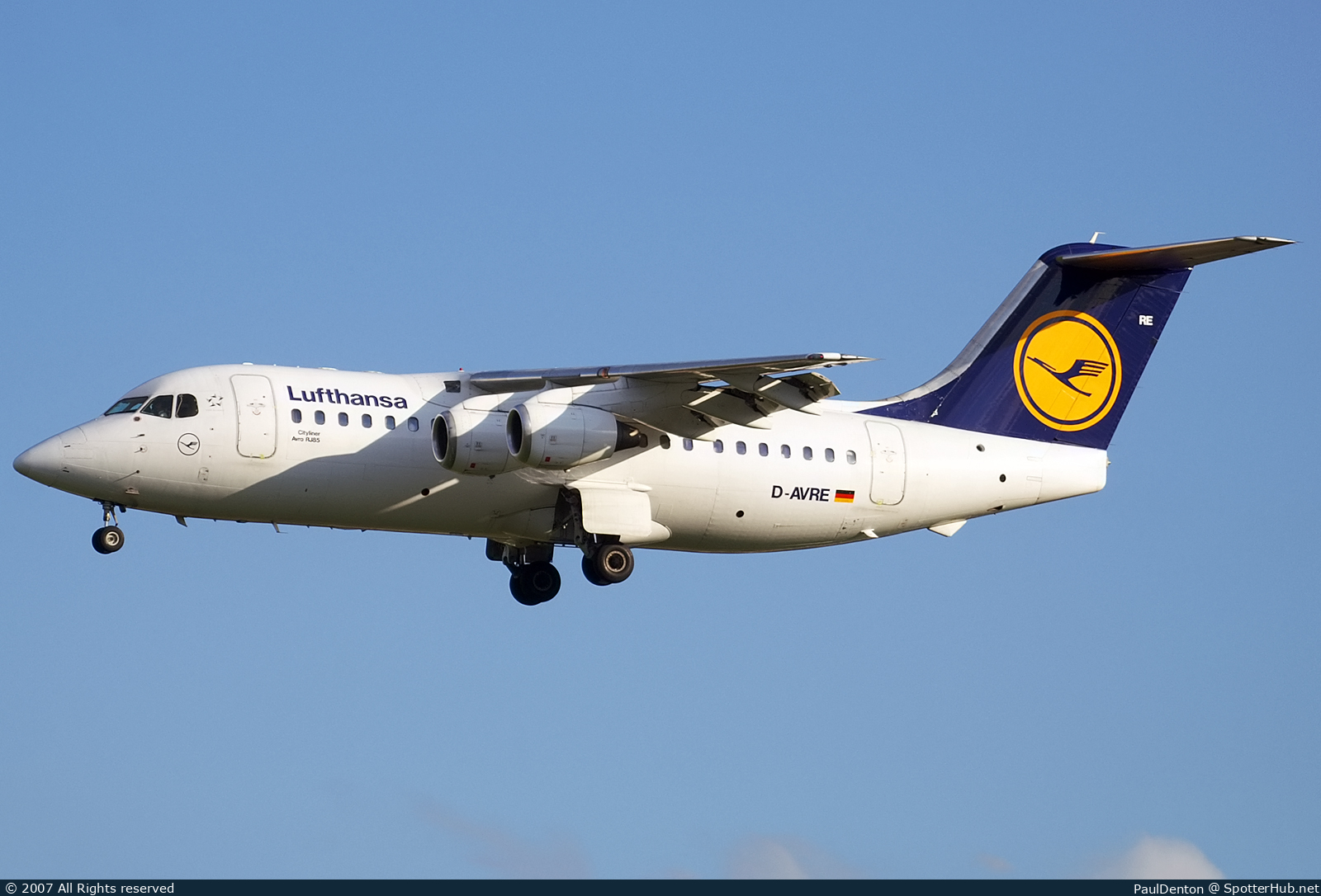 Photo of D-AVRE - British Aerospace Avro RJ85 operated by Lufthansa CityLine