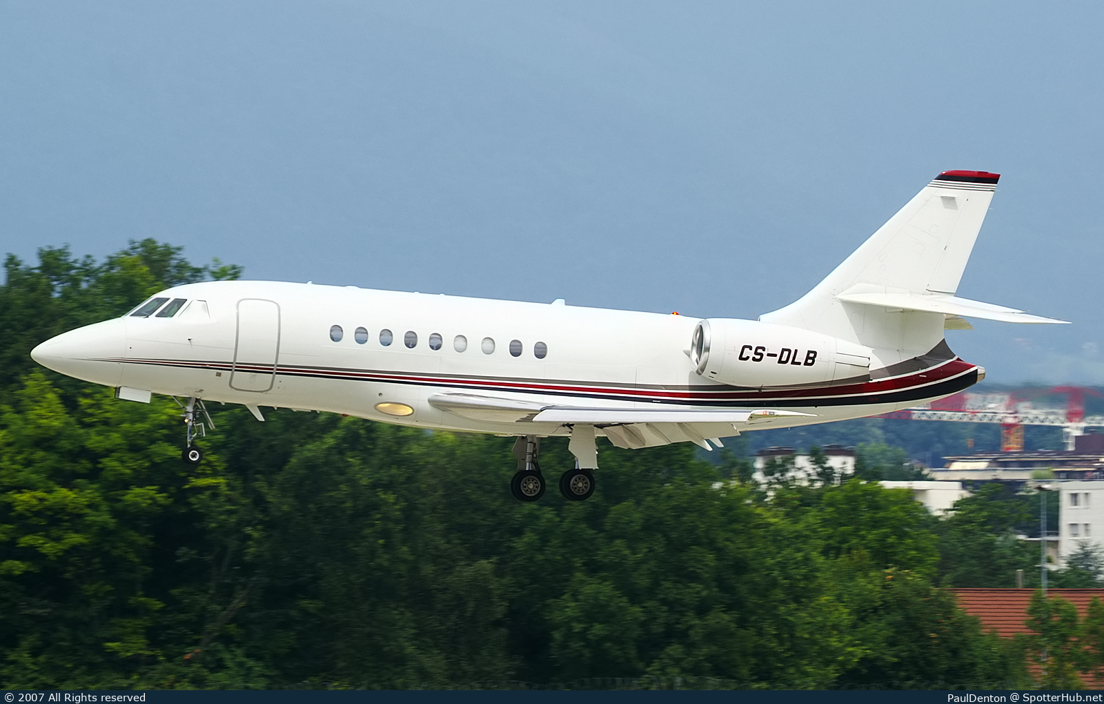 Photo of CS-DLB - Dassault Falcon 2000EX operated by NetJets Europe
