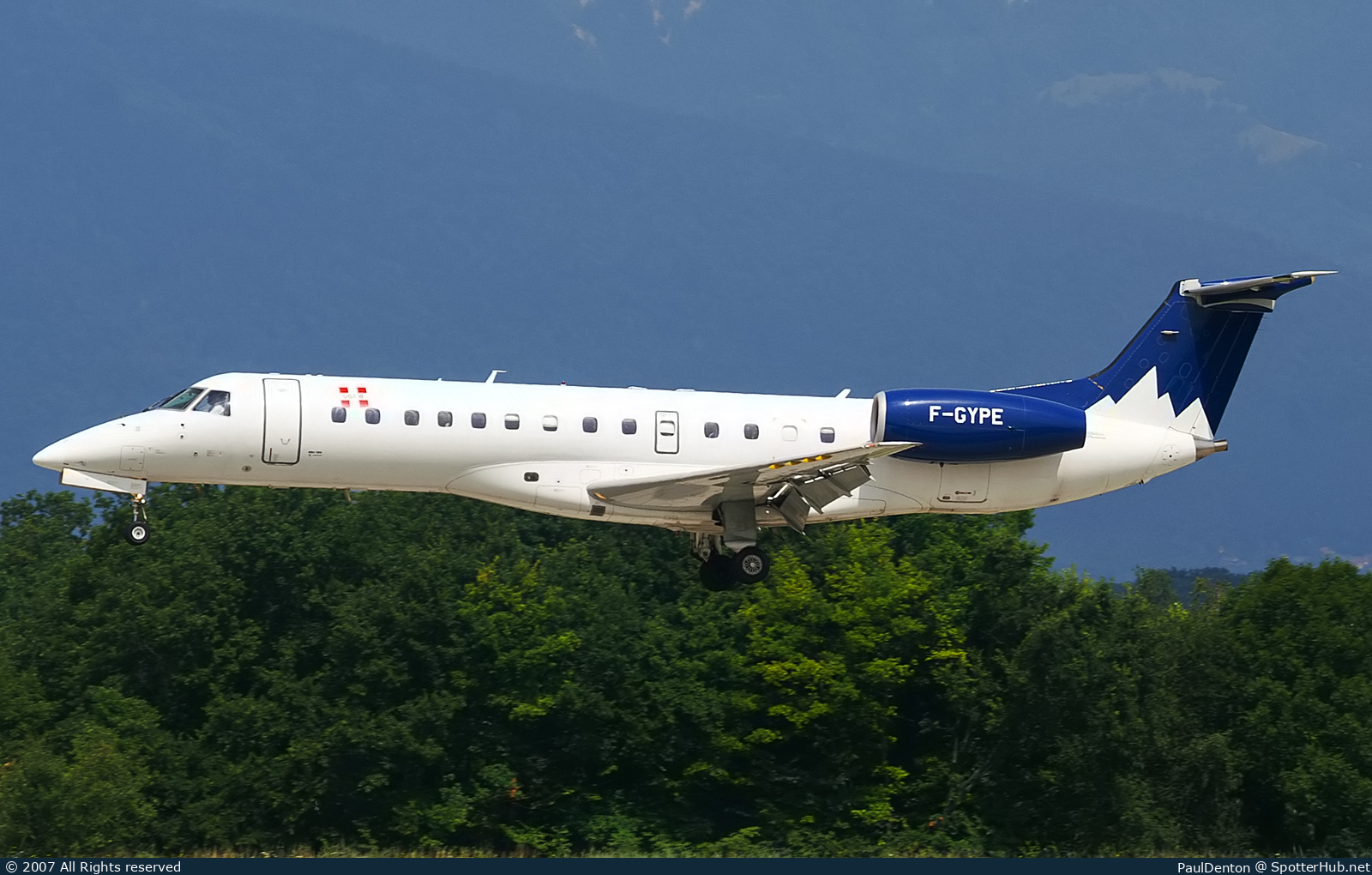 Photo of F-GYPE - Embraer ERJ-135LR operated by Pan Européenne Air Service