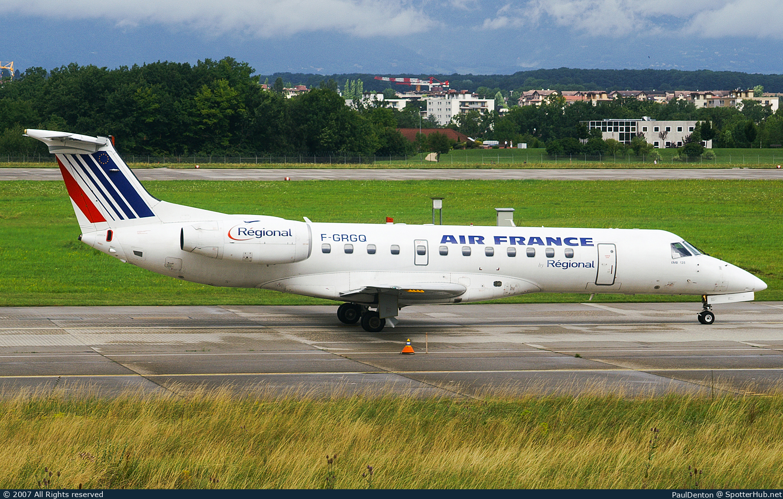 Photo of F-GRGQ - Embraer ERJ-135ER operated by Air France (opb Régional)
