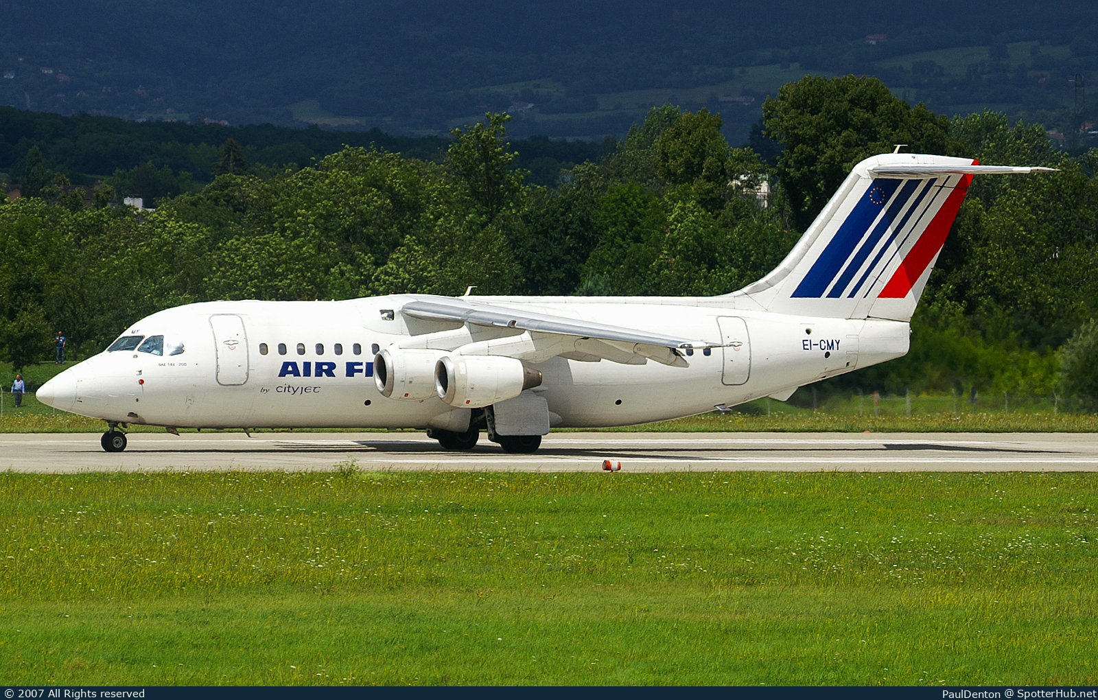 Photo of EI-CMY - British Aerospace 146-200A operated by Air France (opb CityJet)
