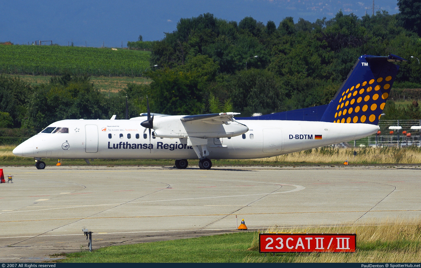 Photo of D-BDTM - De Havilland Canada DHC-8-314Q Dash 8 operated by Lufthansa Regional (opb Augsburg Airways)