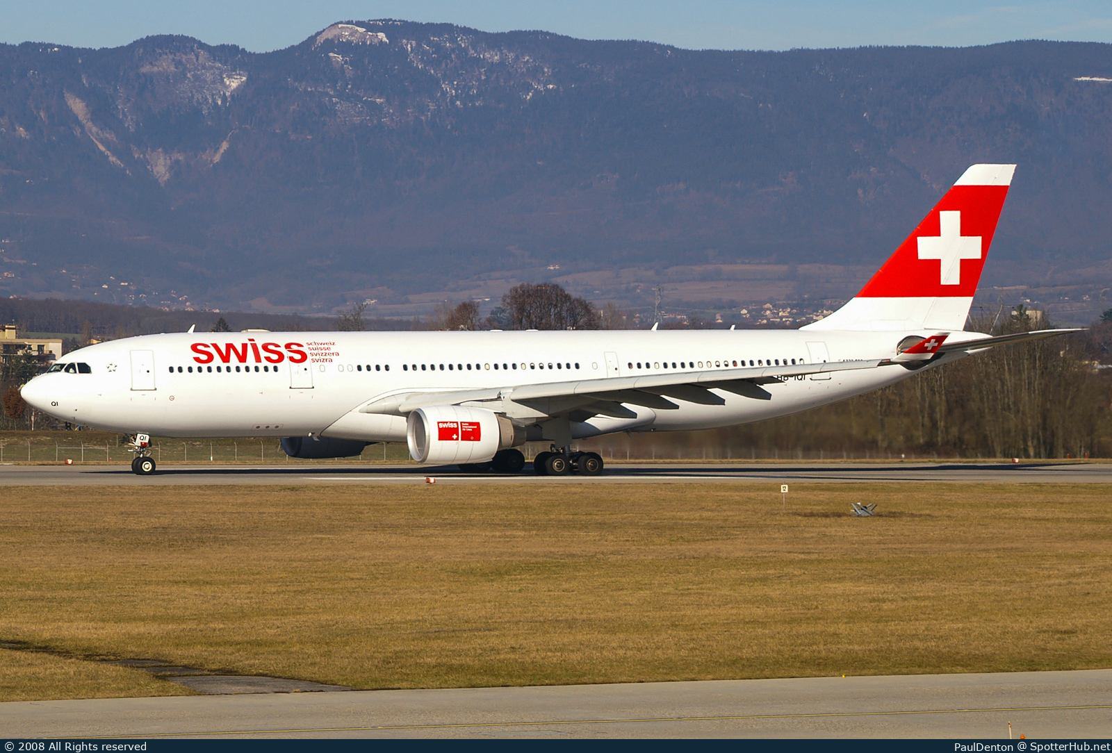 Photo of HB-IQI - Airbus A330-223 operated by Swiss International Air Lines