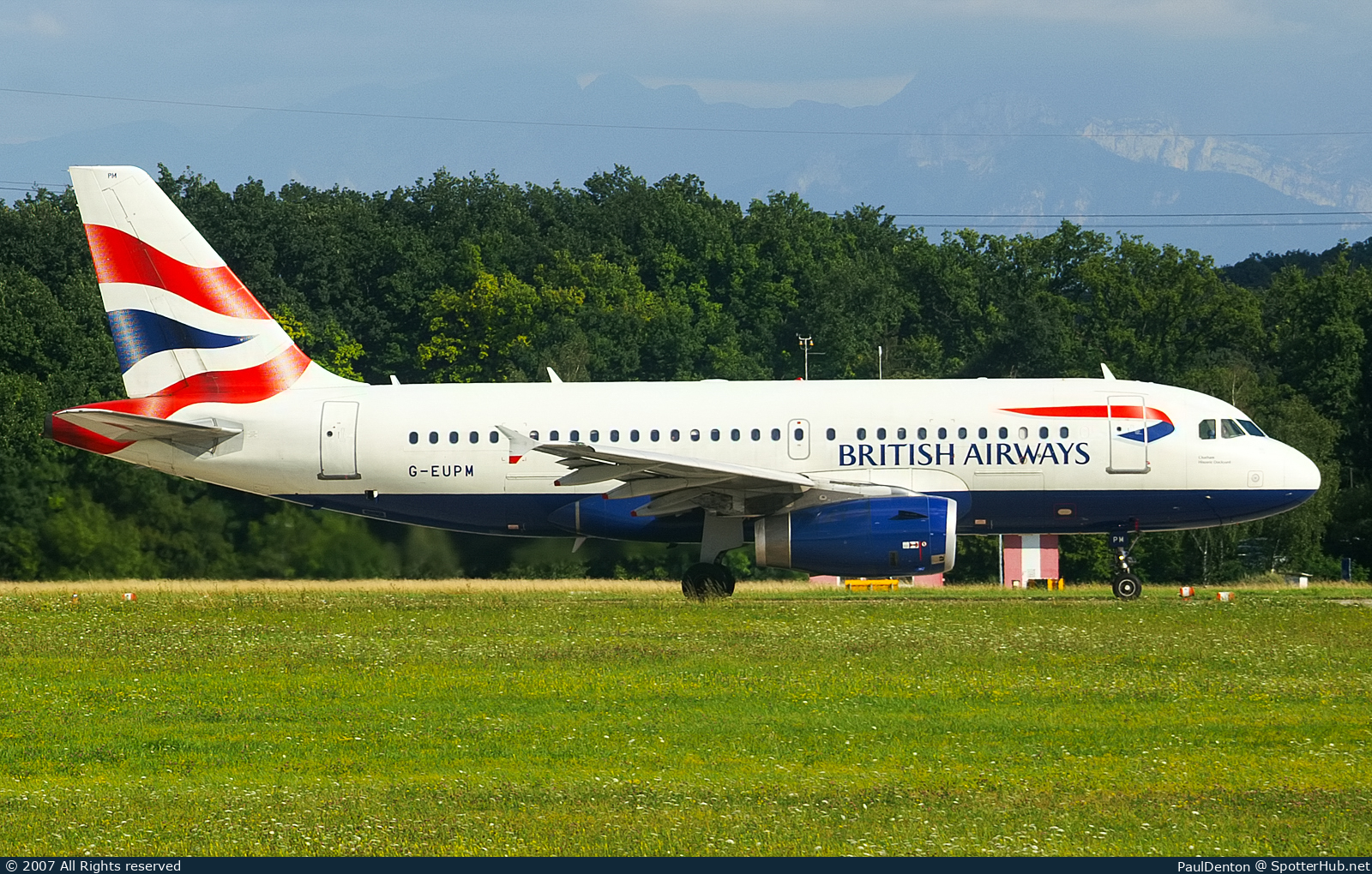 Photo of G-EUPM - Airbus A319-131 operated by British Airways