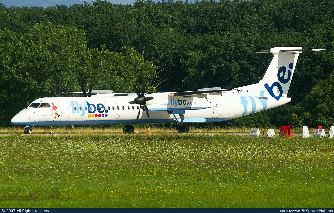 Photo of G-JECL - Bombardier DHC-8-402 Dash 8 Q400 operated by flybe