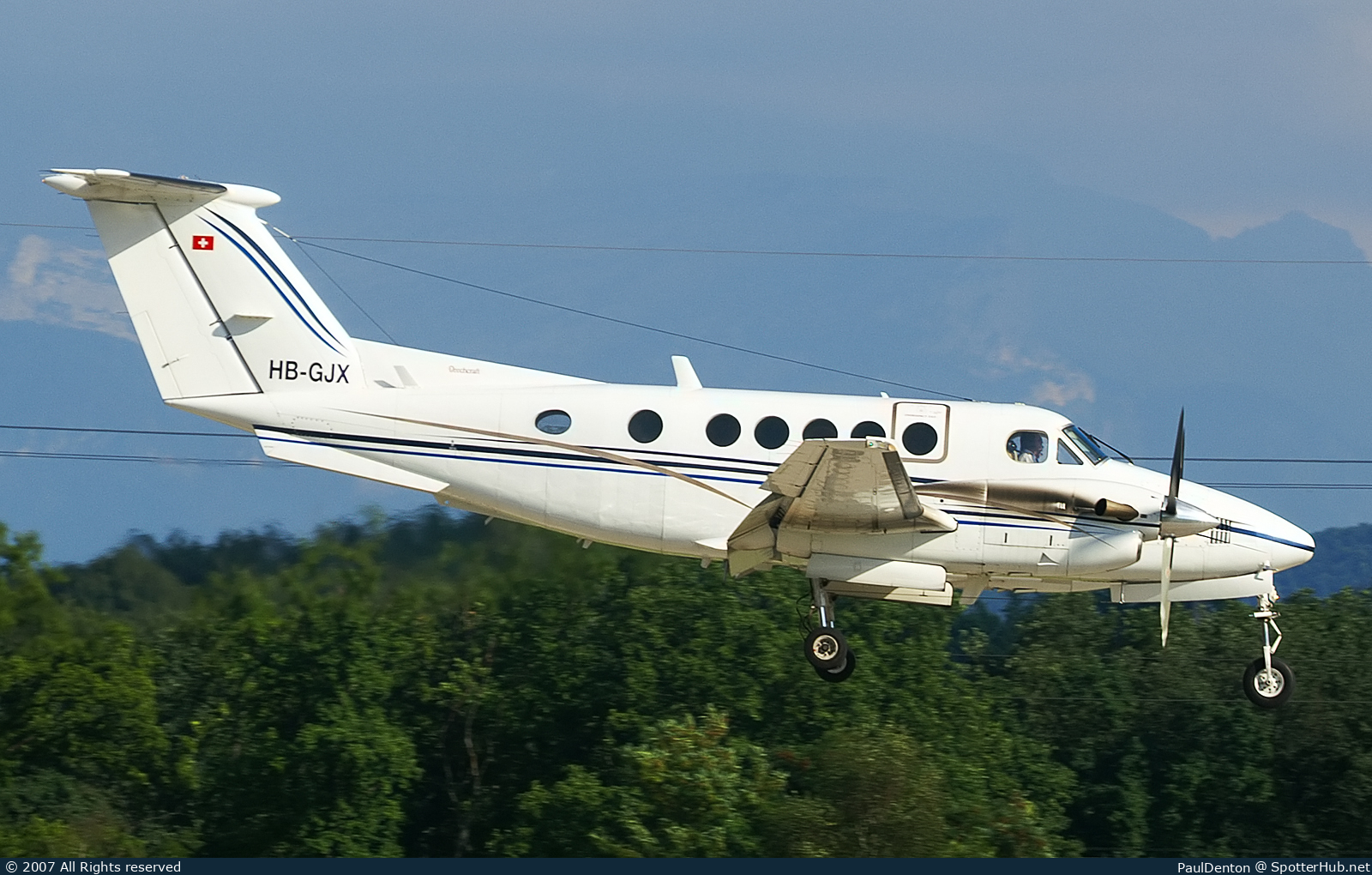 Photo of HB-GJX - Beechcraft B200 Super King Air operated by Elixair