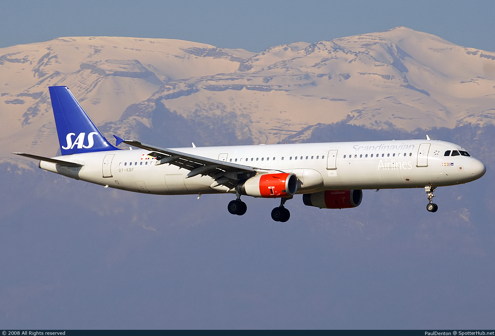 Photo of OY-KBF - Airbus A321-232 operated by SAS Scandinavian Airlines
