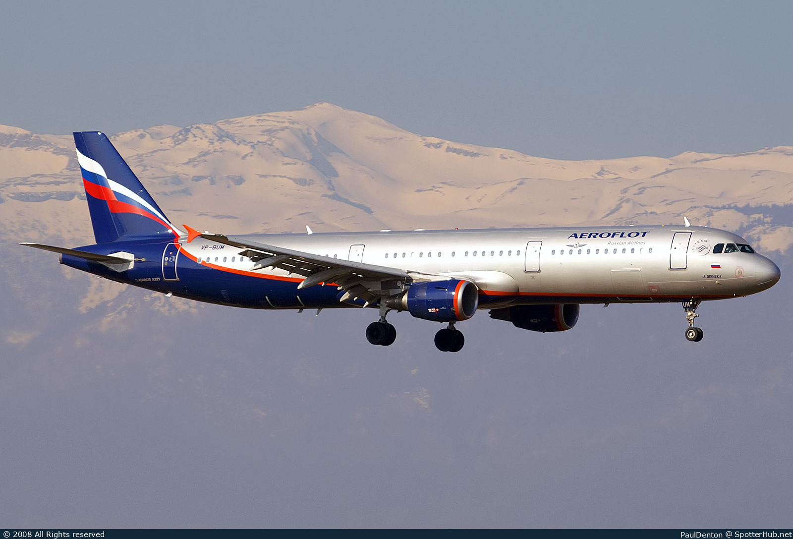 Photo of VP-BUM - Airbus A321-211 operated by Aeroflot