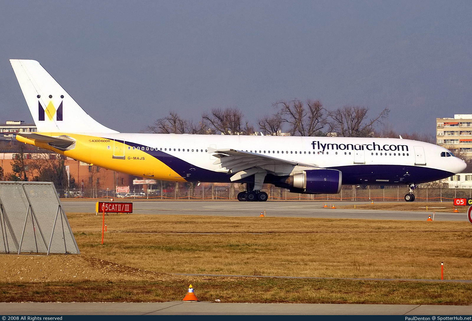 Photo of G-MAJS - Airbus A300B4-605R operated by Monarch Airlines