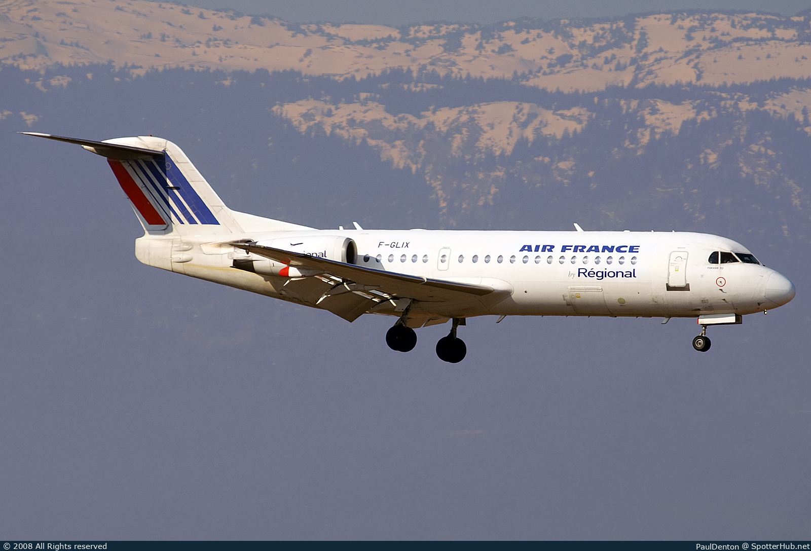 Photo of F-GLIX - Fokker 70 operated by Air France (opb Régional)