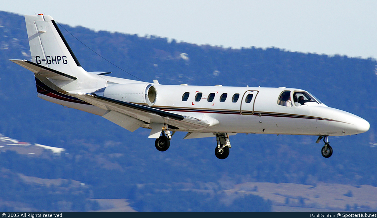 Photo of G-GHPG - Cessna 550B Citation Bravo operated by London Executive Aviation