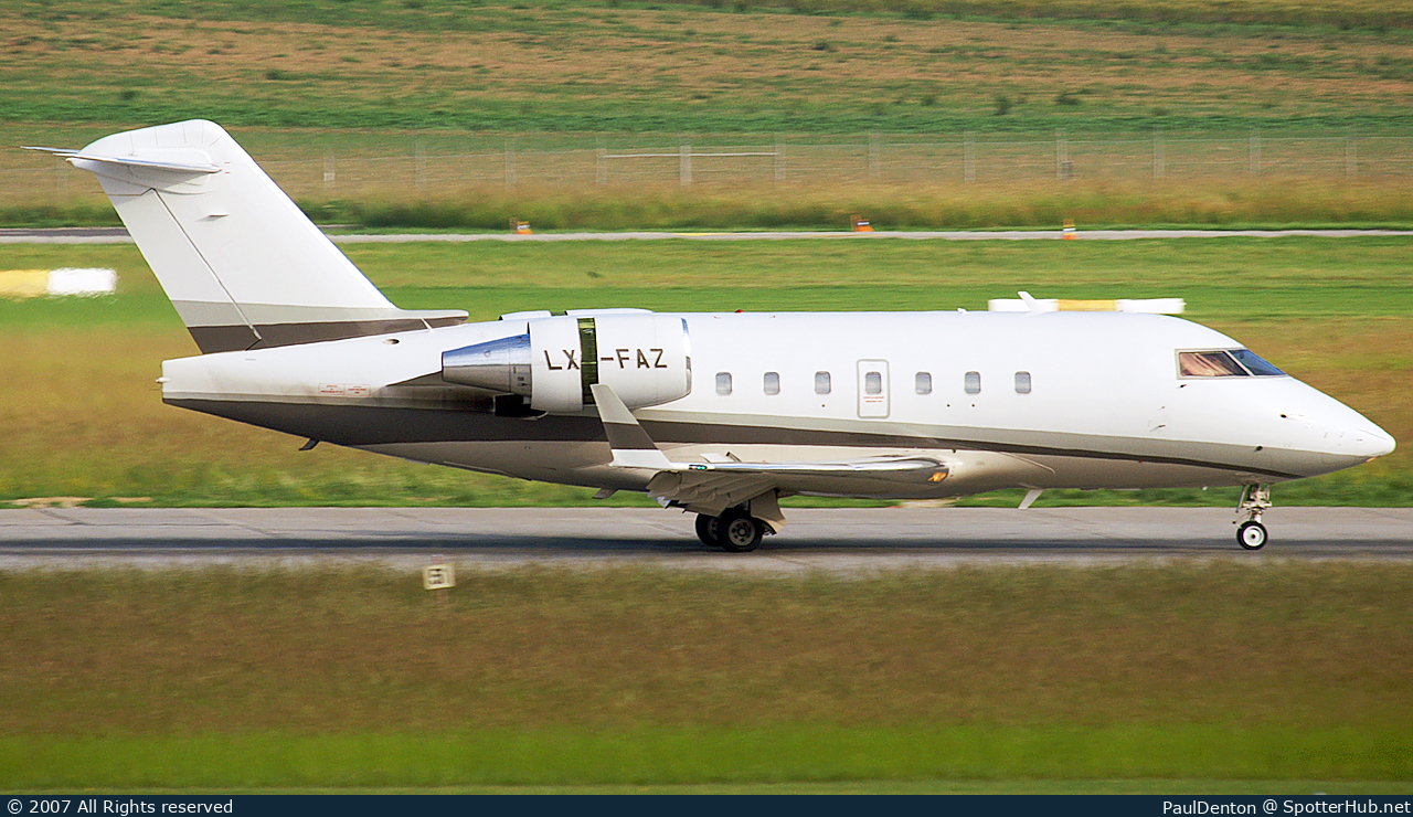 Photo of LX-FAZ - Bombardier Challenger 604 operated by Global Jet Luxembourg