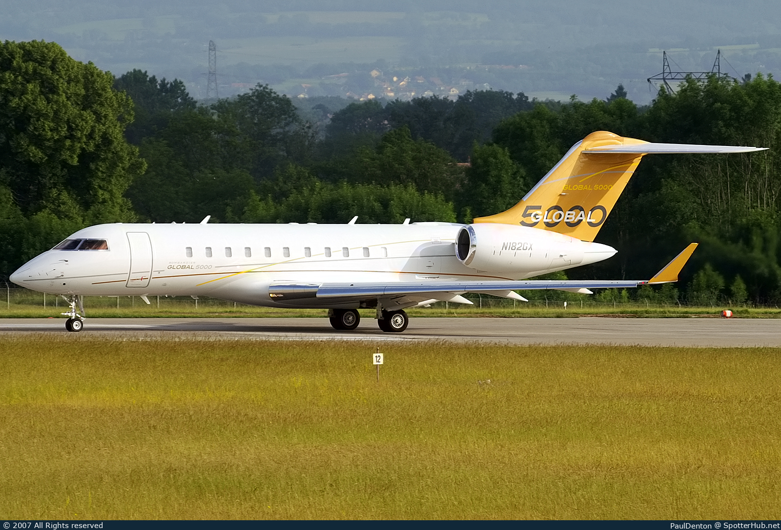 Photo of N182GX - Bombardier Global 5000 operated by Bombardier Aerospace