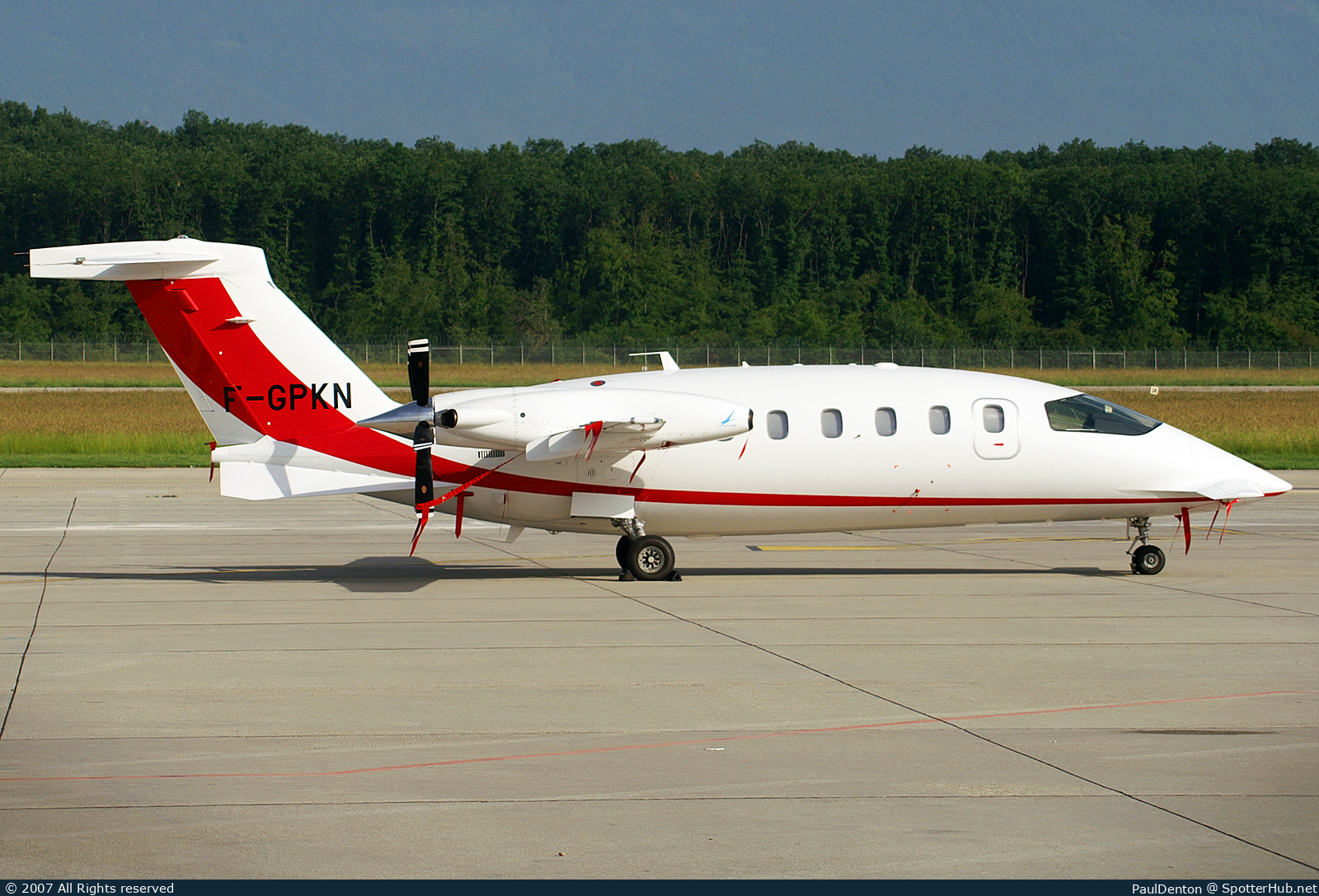 Photo of F-GPKN - Piaggio P.180 Avanti II operated by Private