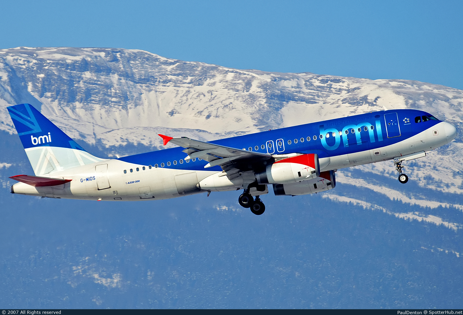 Photo of G-MIDS - Airbus A320-232 operated by bmi British Midland