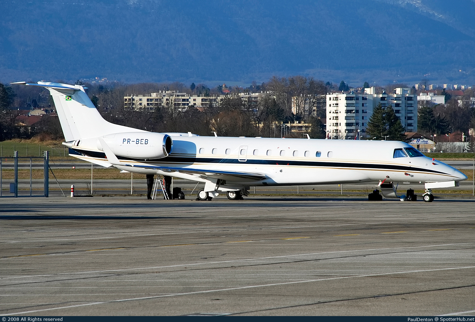 Photo of PR-BEB - Embraer Legacy 600 operated by Global Taxi Aéreo