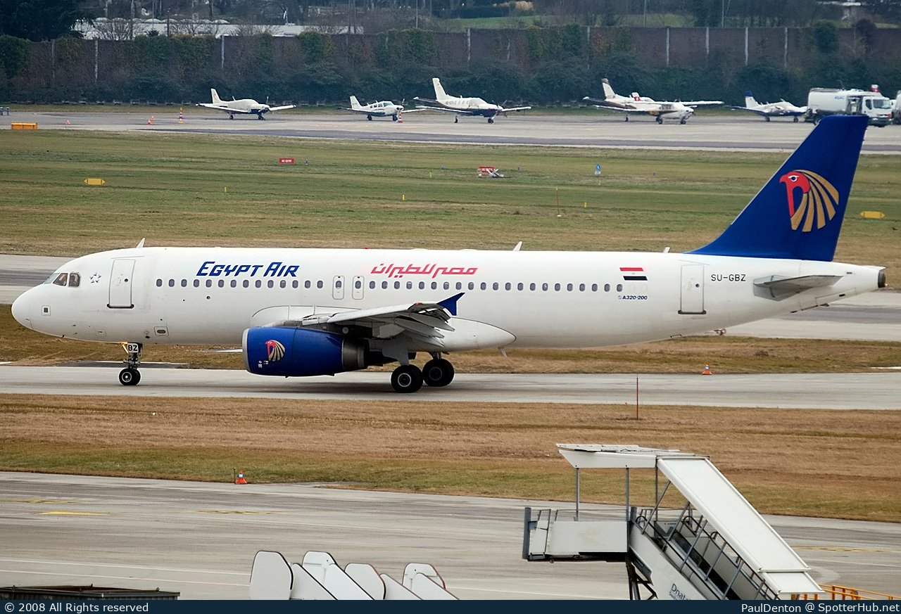 Photo of SU-GBZ - Airbus A320-232 operated by Egyptair