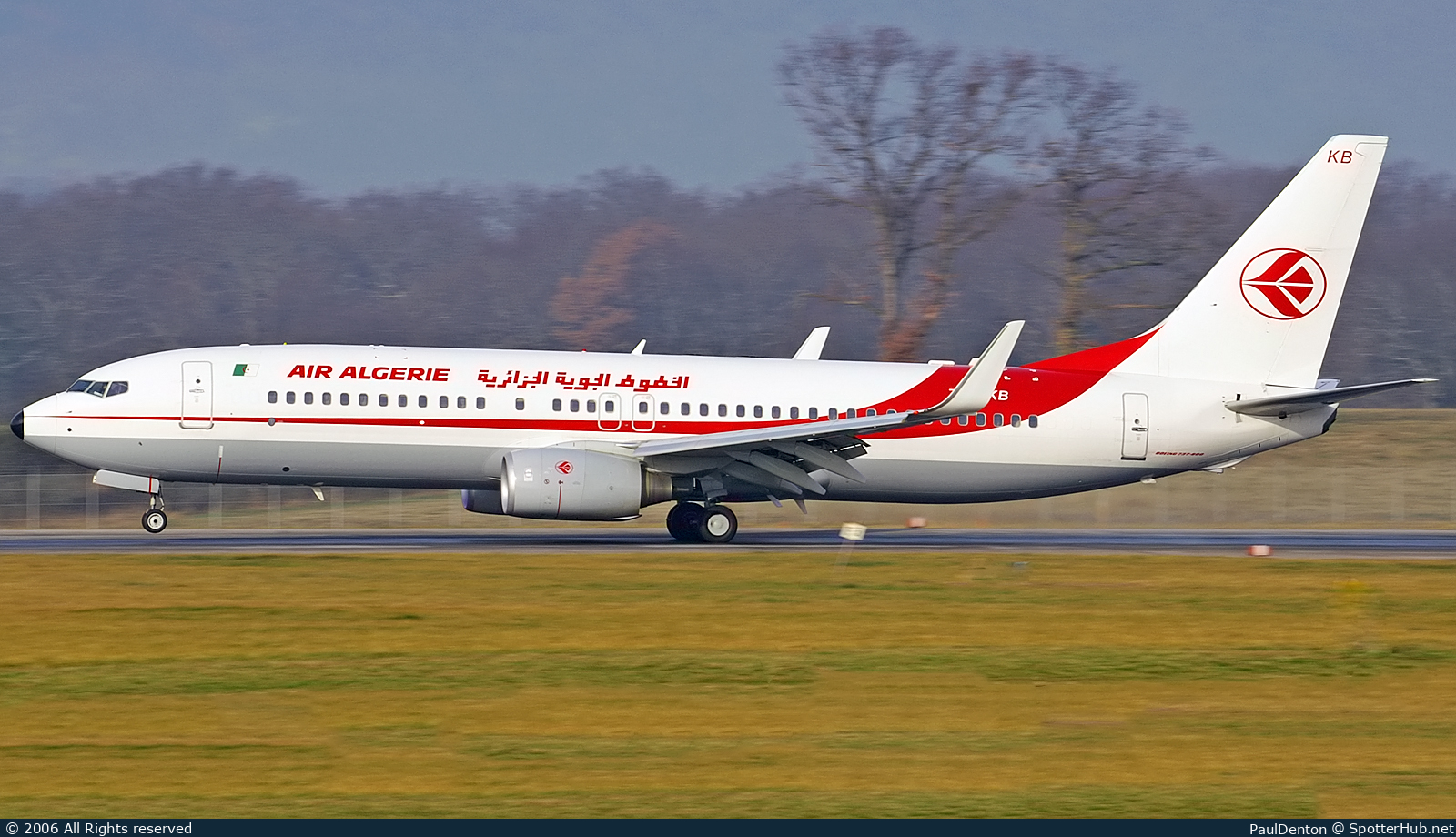 Photo of 7T-VKB - Boeing 737-8D6 operated by Air Algérie