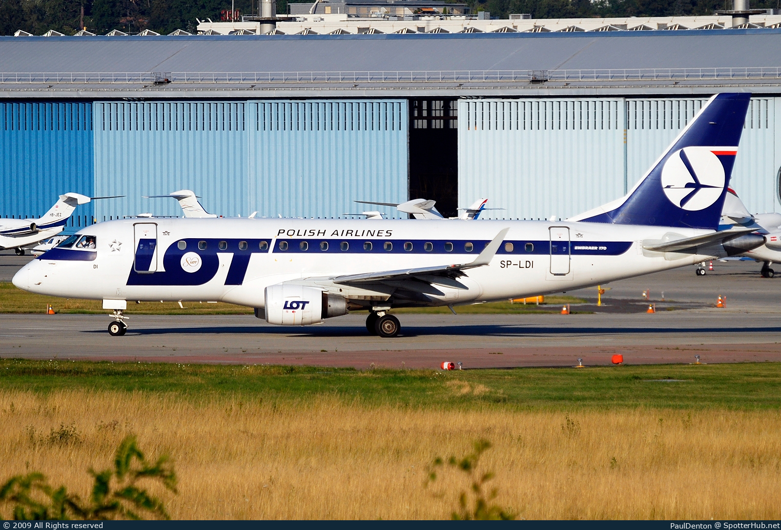 Photo of SP-LDI - Embraer ERJ-170LR operated by LOT Polish Airlines