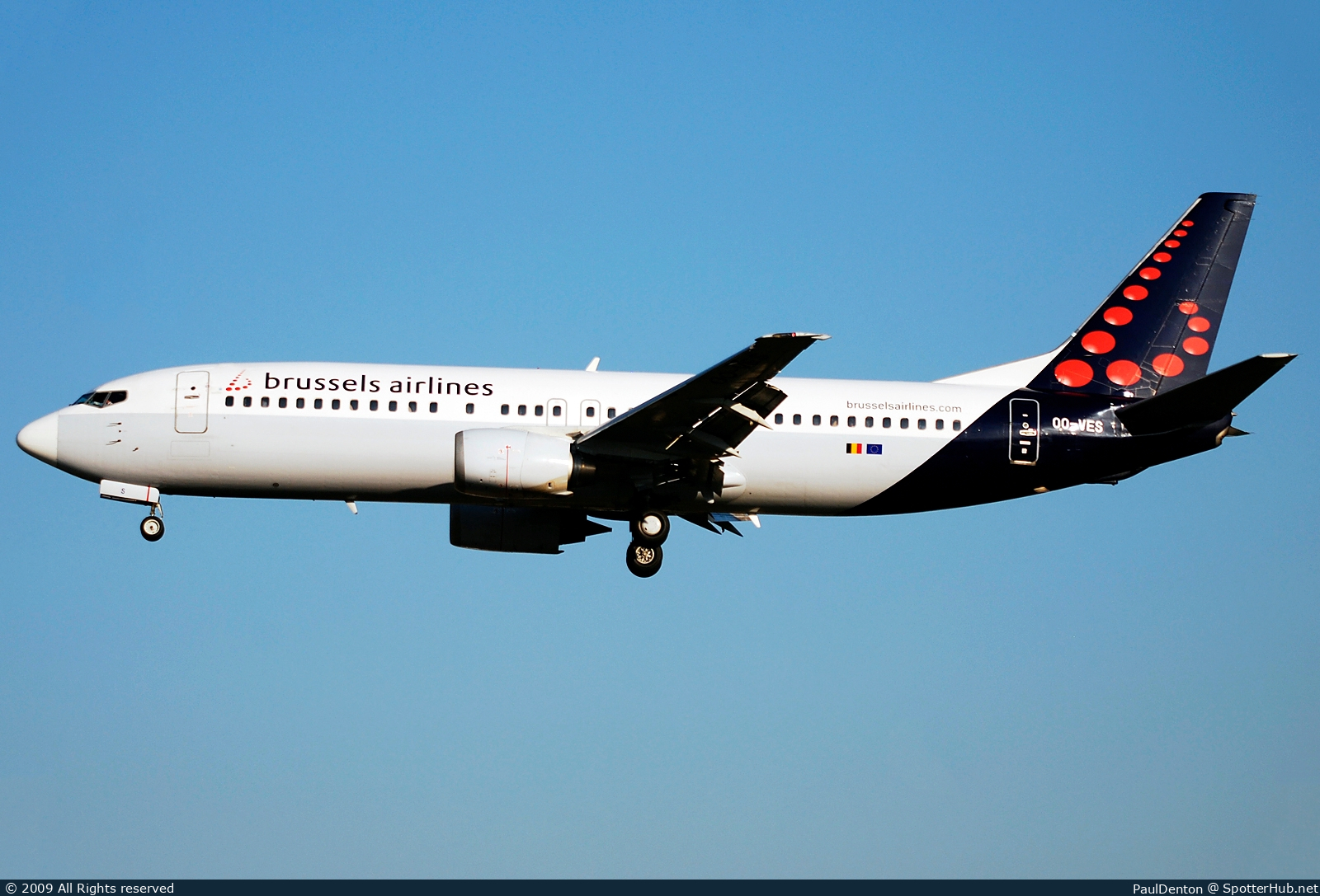 Photo of OO-VES - Boeing 737-43Q operated by Brussels Airlines