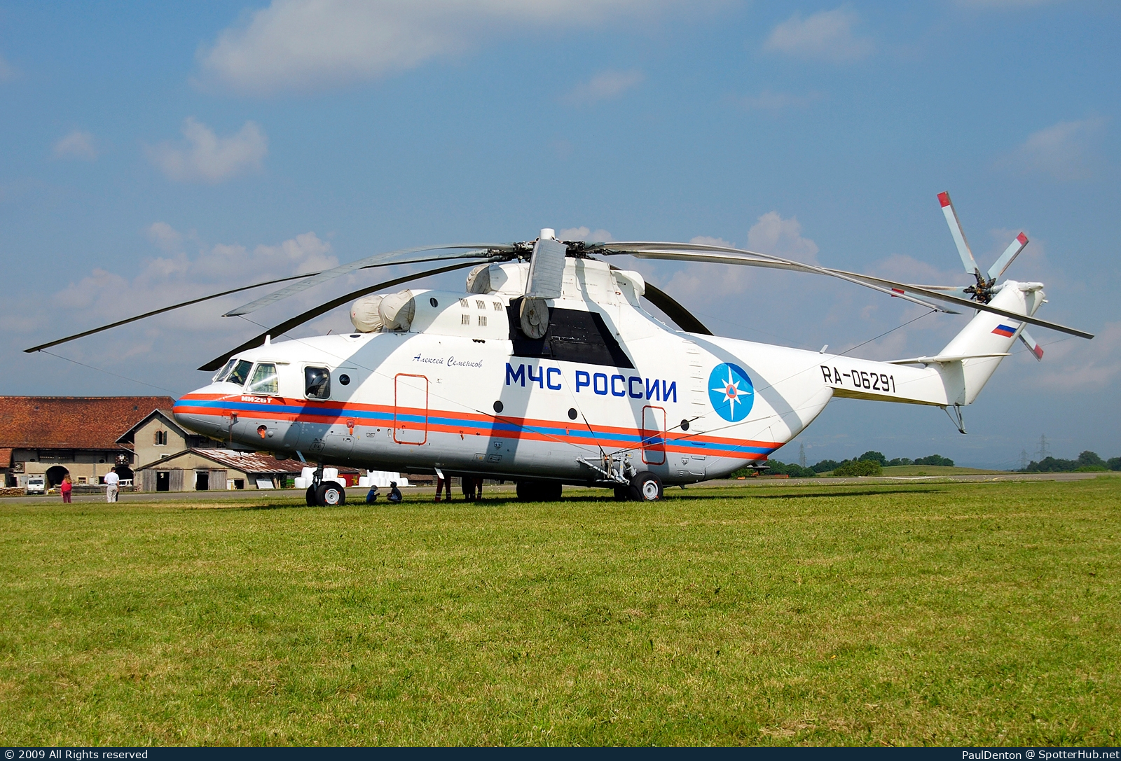 Photo of RA-06291 - Mil Mi-26T operated by Russian Ministry of Emergency Situations - МЧС России
