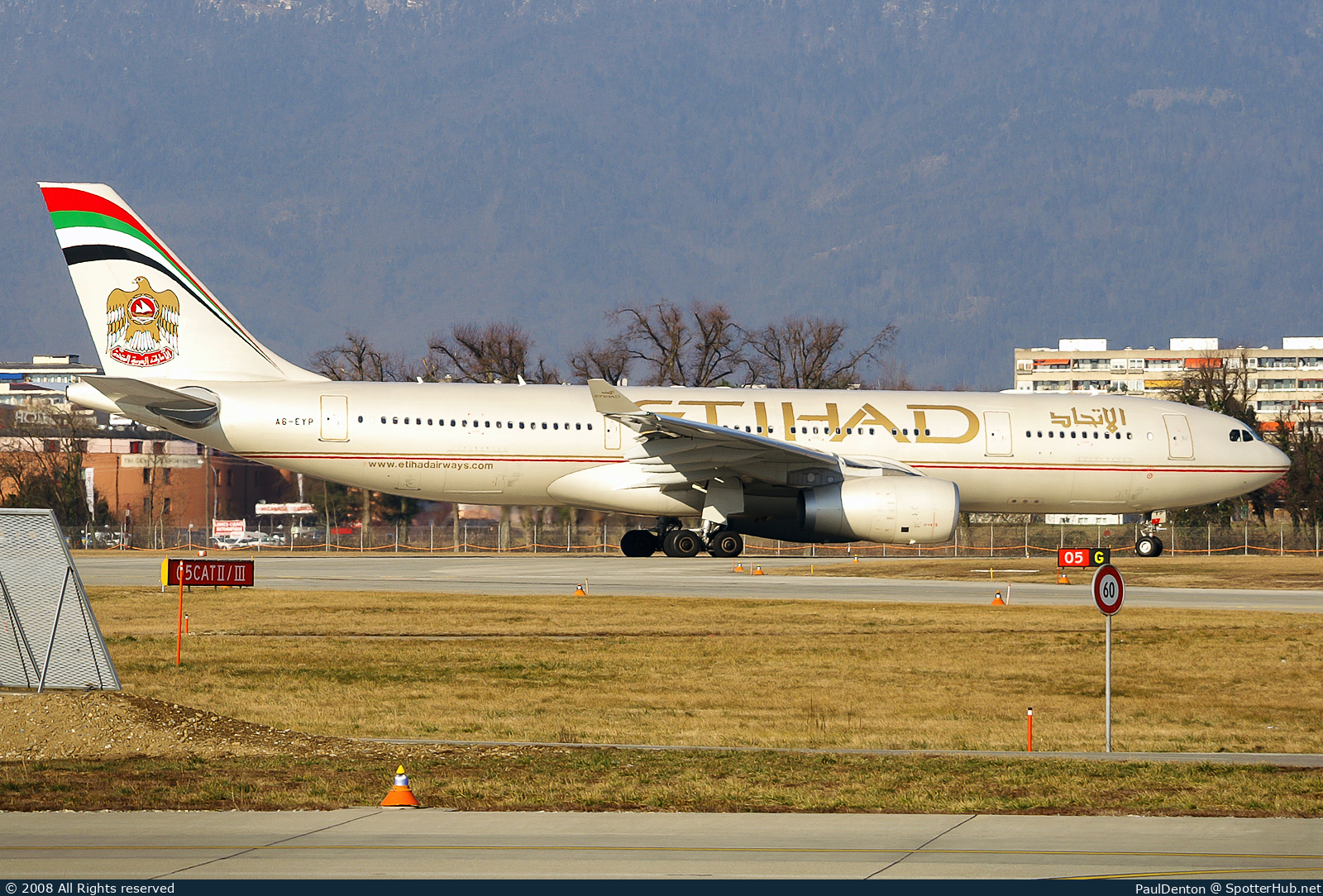 Photo of A6-EYP - Airbus A330-243 operated by Etihad Airways