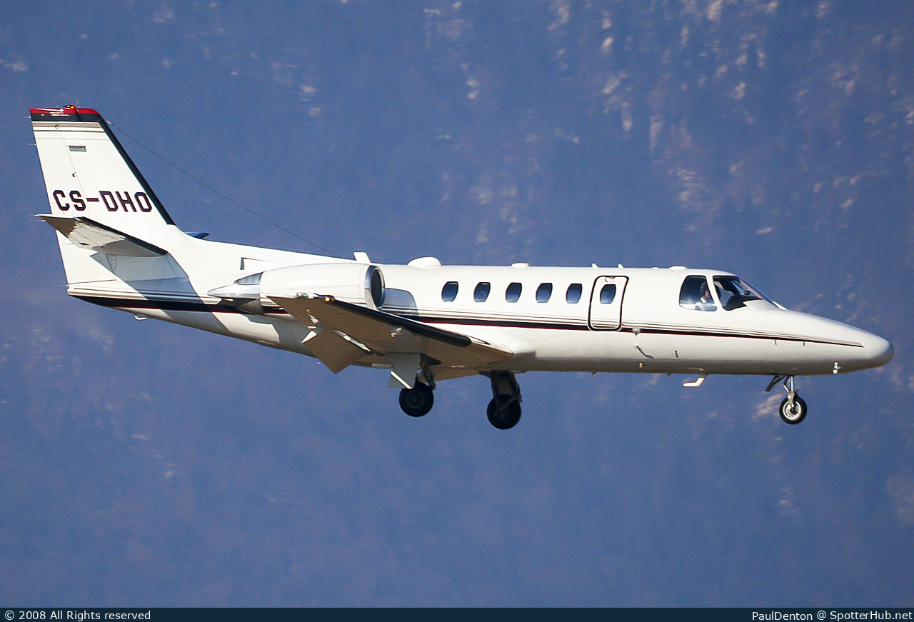 Photo of CS-DHO - Cessna 550B Citation Bravo operated by NetJets Europe