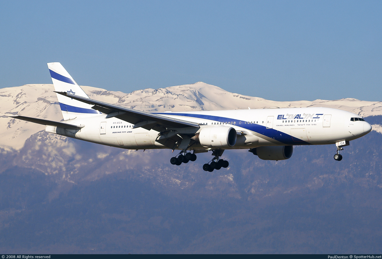 Photo of 4X-ECA - Boeing 777-258(ER) operated by El Al Israel Airlines