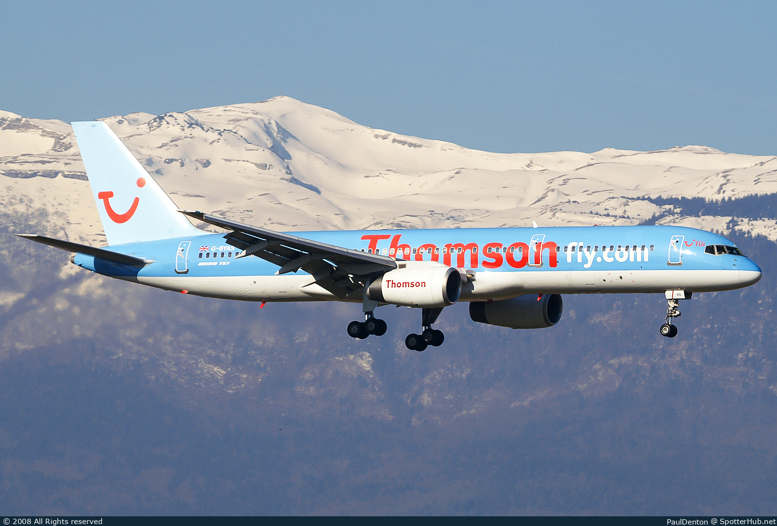 Photo of G-BYAS - Boeing 757-204 operated by Thomsonfly