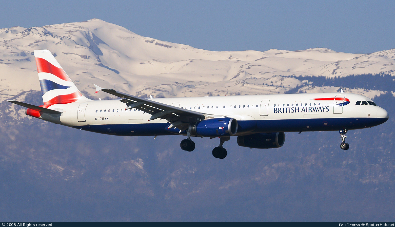 Photo of G-EUXK - Airbus A321-231 operated by British Airways