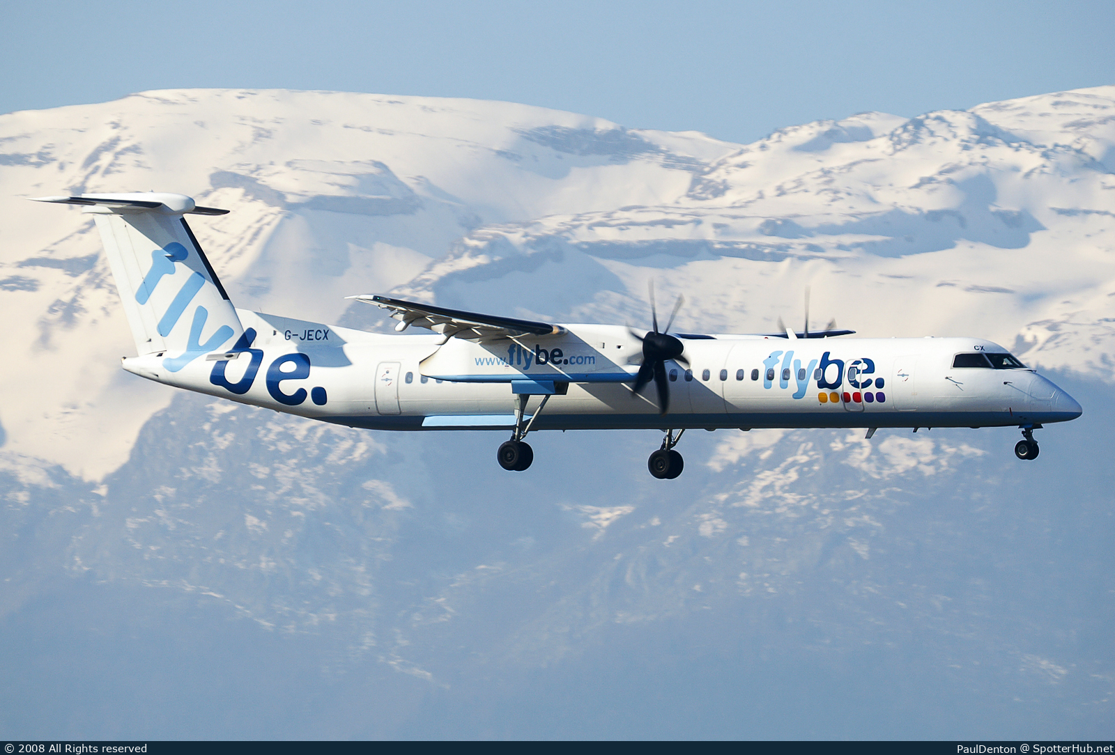 Photo of G-JECX - Bombardier DHC-8-402 Dash 8 Q400 operated by flybe