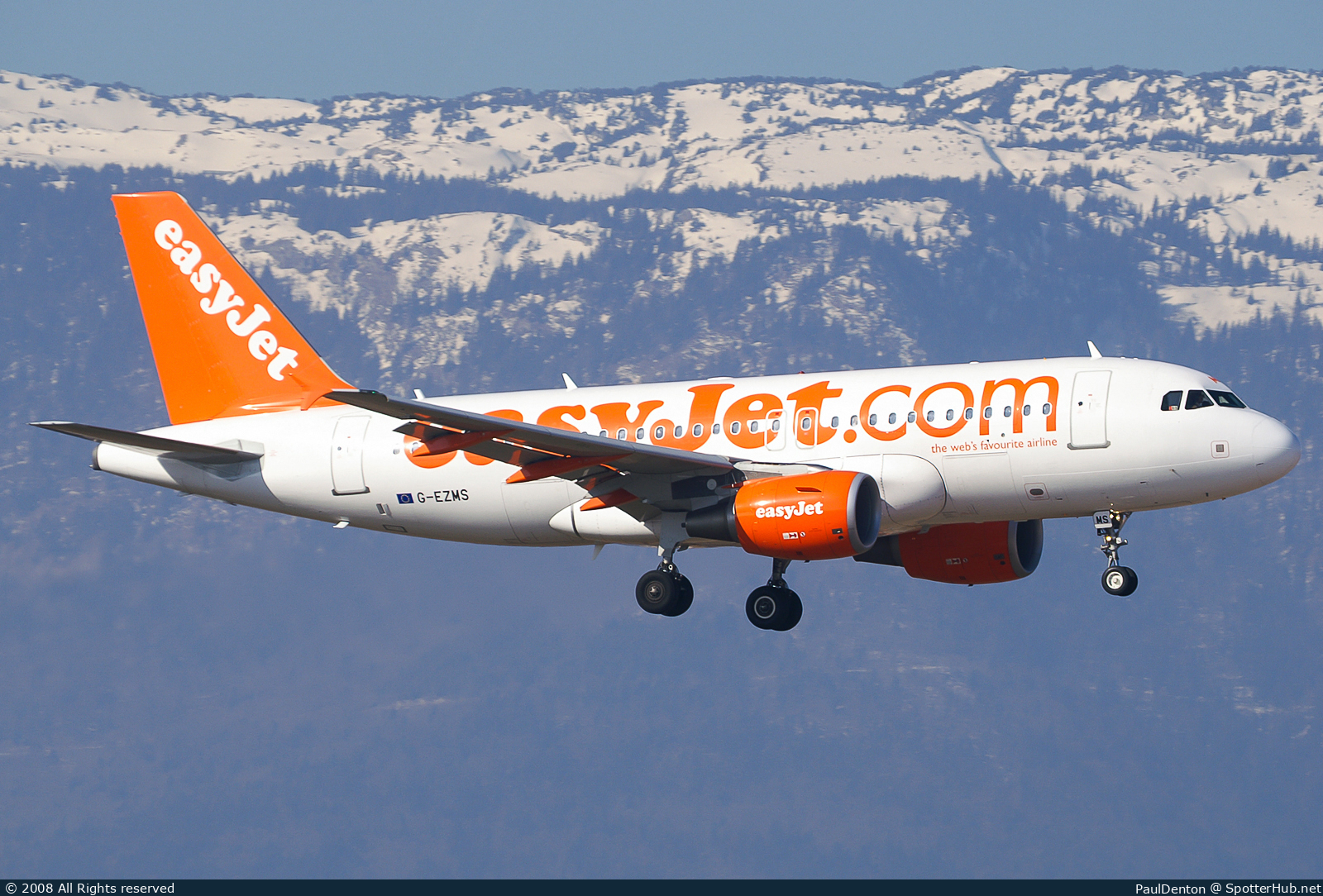 Photo of G-EZMS - Airbus A319-111 operated by easyJet
