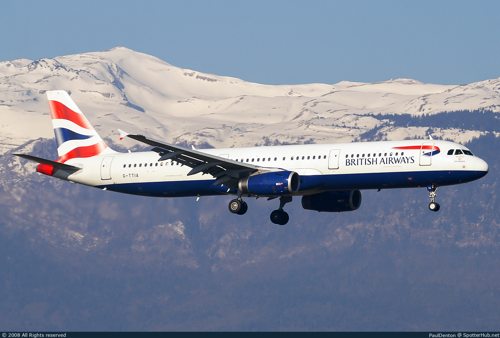 Photo of G-TTIA - Airbus A321-231 operated by British Airways (opb GB Airways)