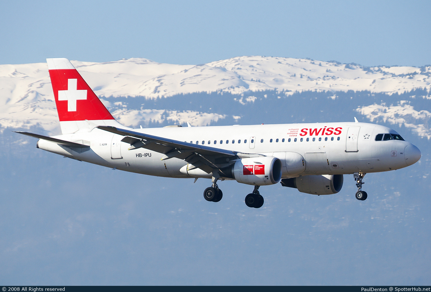 Photo of HB-IPU - Airbus A319-112 operated by Swiss International Air Lines