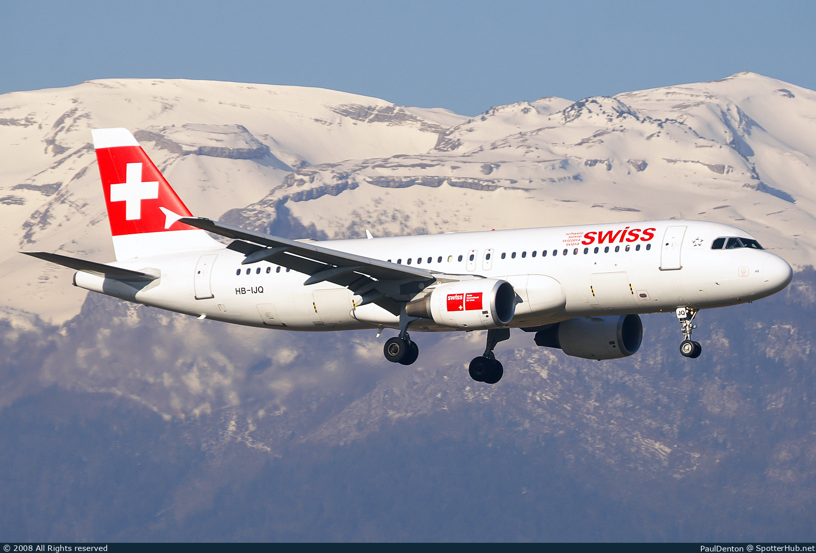 Photo of HB-IJQ - Airbus A320-214 operated by Swiss International Air Lines