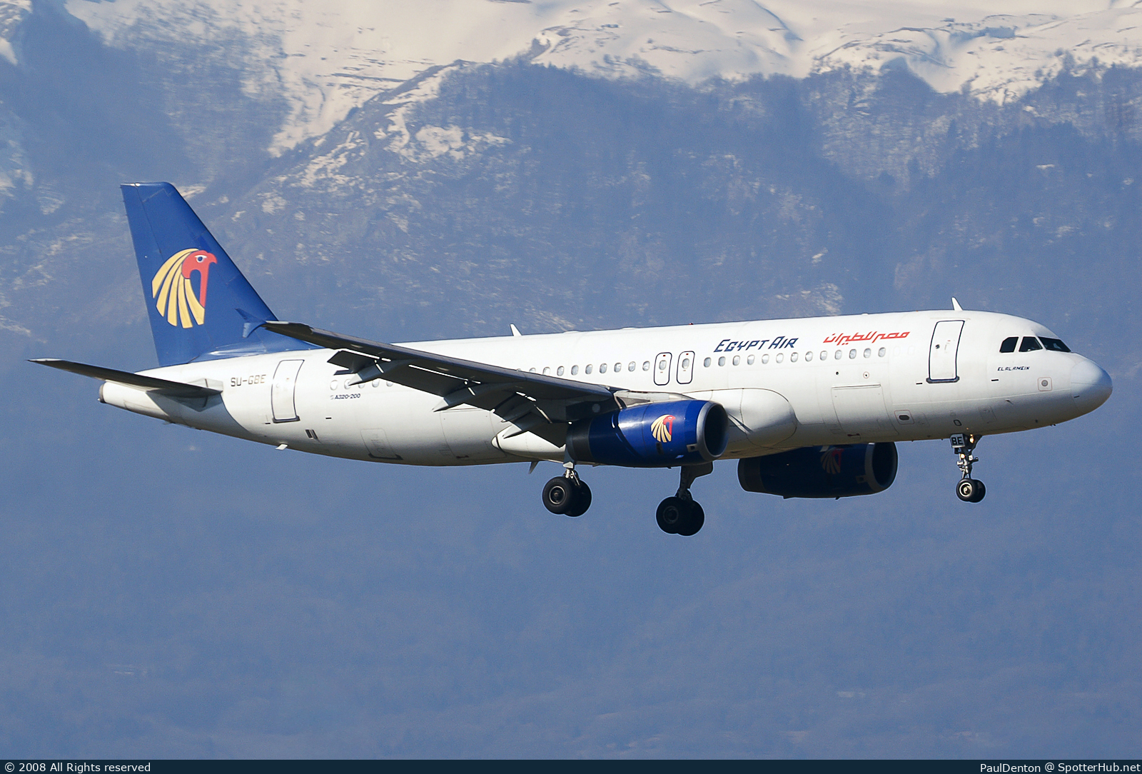 Photo of SU-GBE - Airbus A320-231 operated by Egyptair