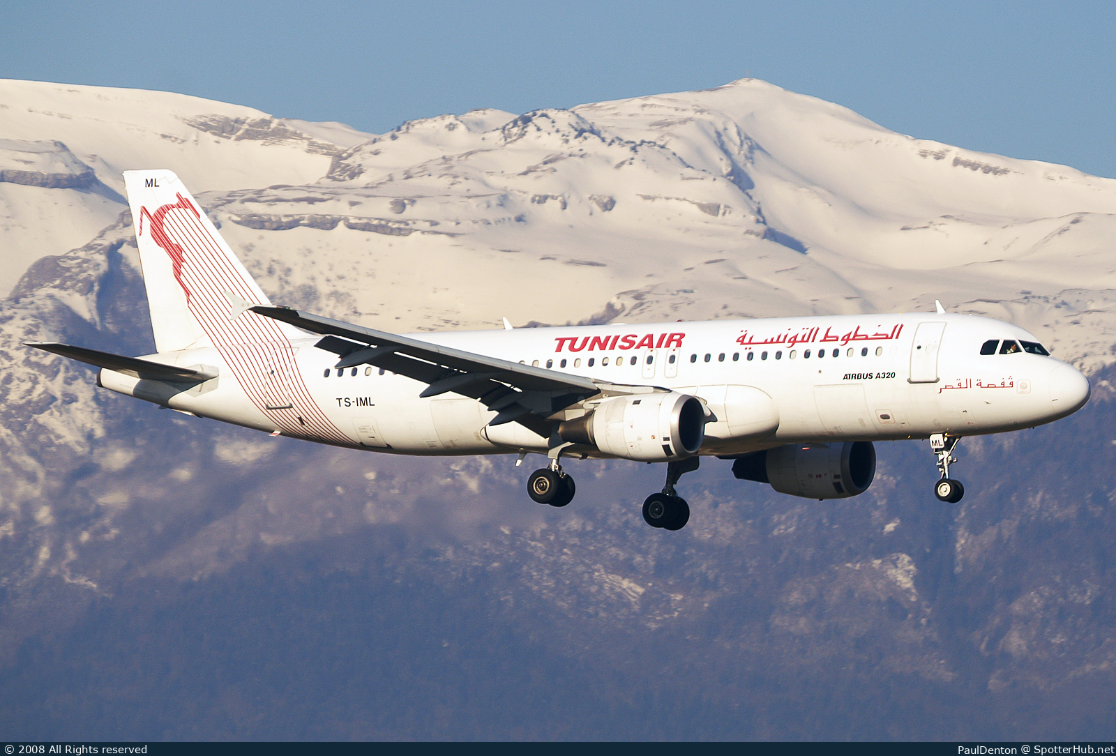 Photo of TS-IML - Airbus A320-211 operated by Tunisair