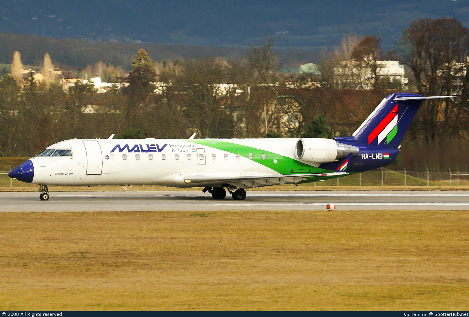 Photo of HA-LNB - Bombardier CRJ-200ER operated by Malév Hungarian Airlines