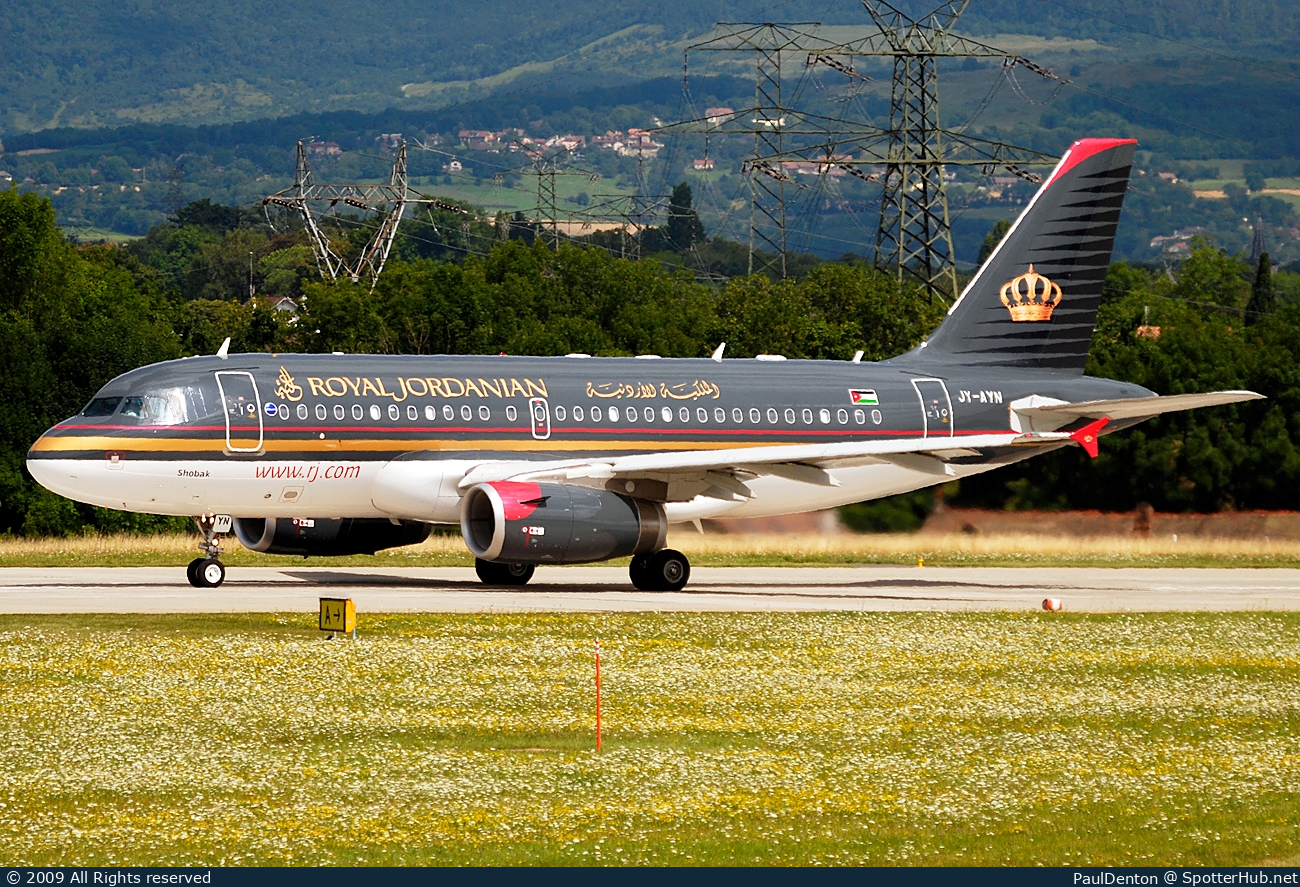 Photo of JY-AYN - Airbus A319-132 operated by Royal Jordanian Airlines