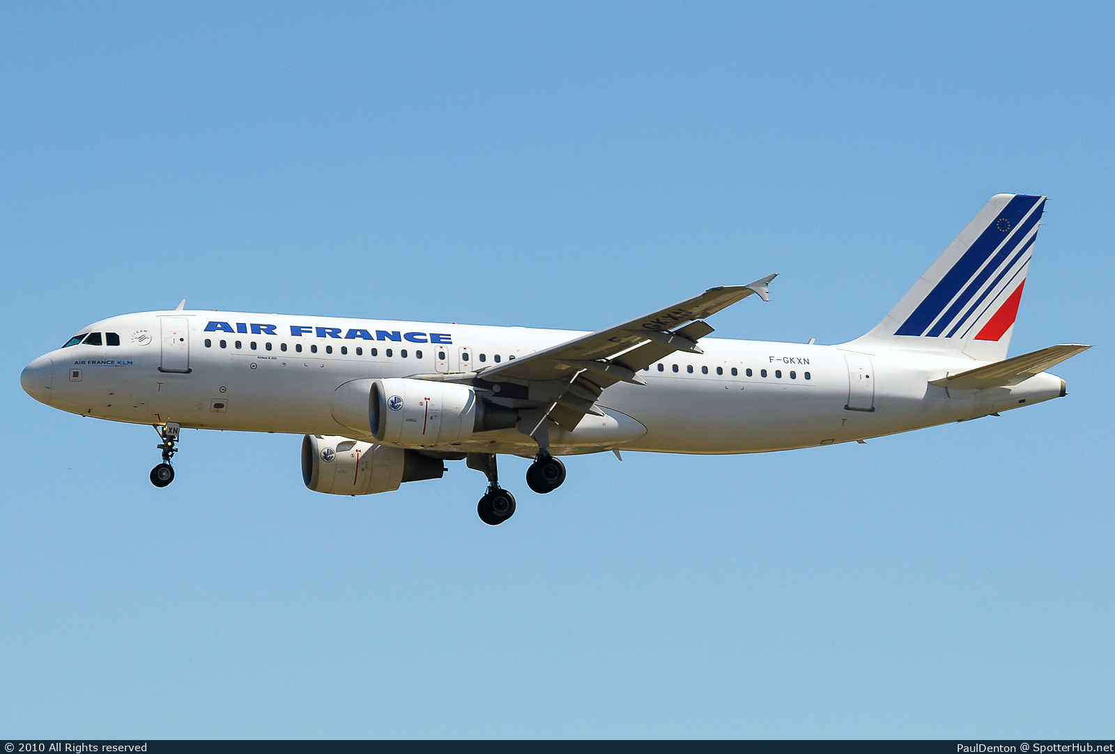Photo of F-GKXN - Airbus A320-214 operated by Air France
