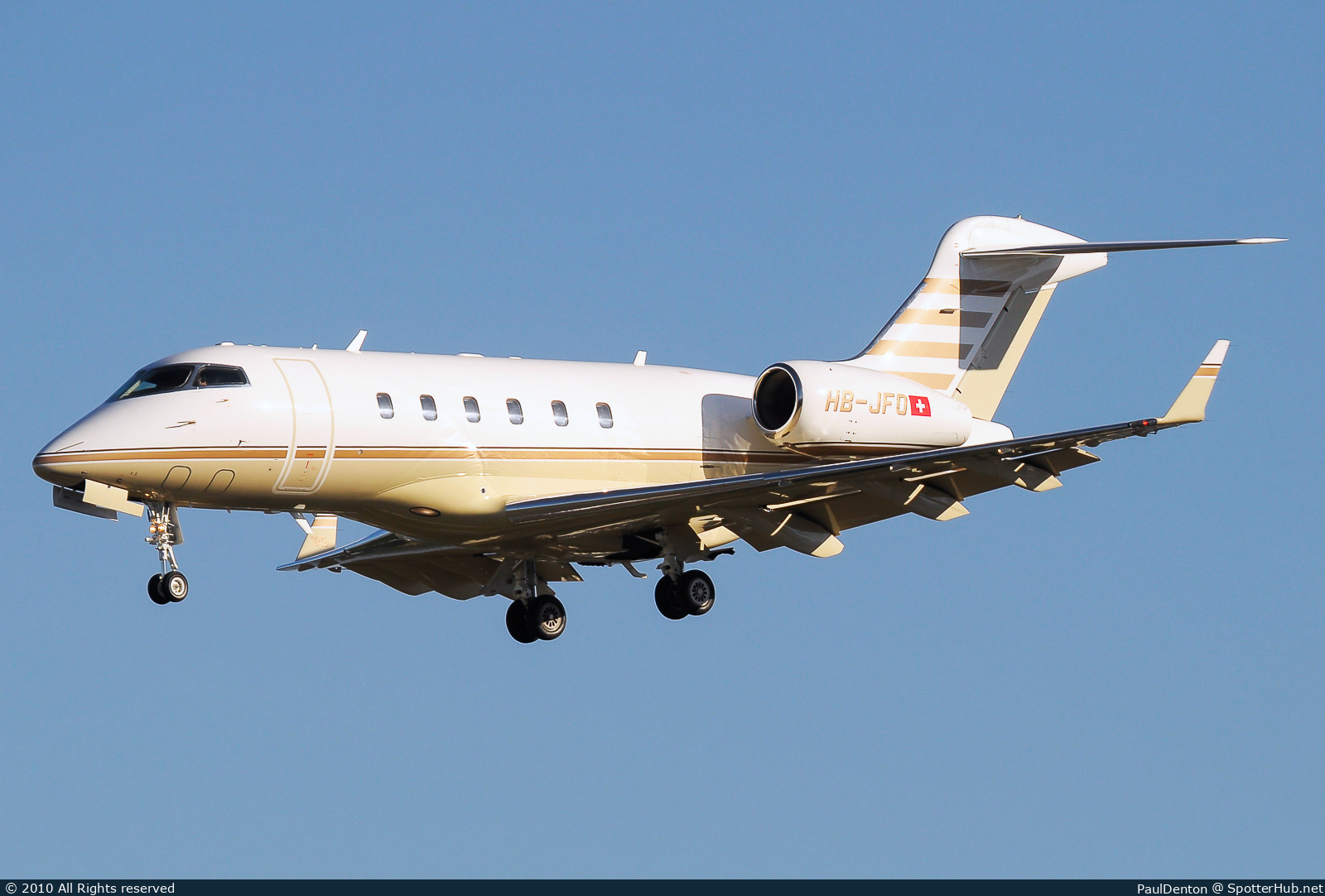 Photo of HB-JFO - Bombardier Challenger 300 operated by TAG Aviation