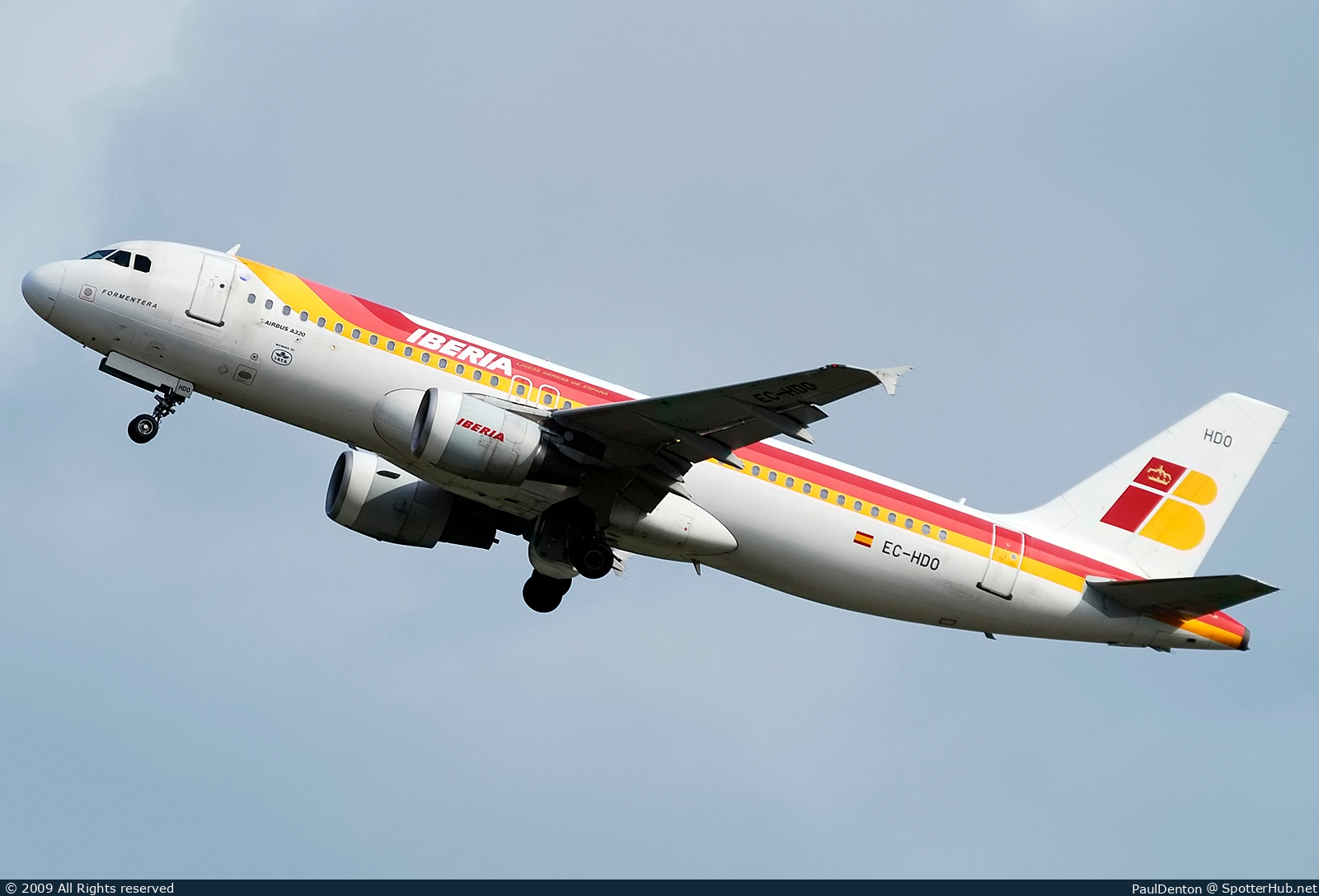 Photo of EC-HDO - Airbus A320-214 operated by Iberia