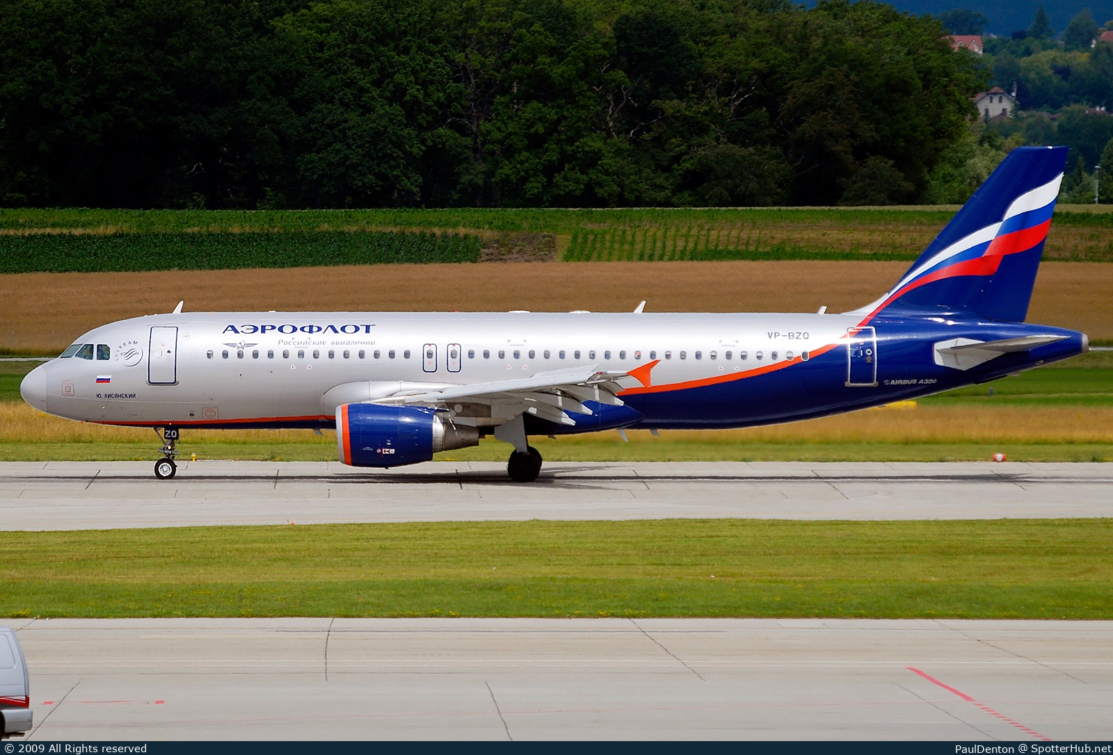 Photo of VP-BZQ - Airbus A320-214 operated by Aeroflot